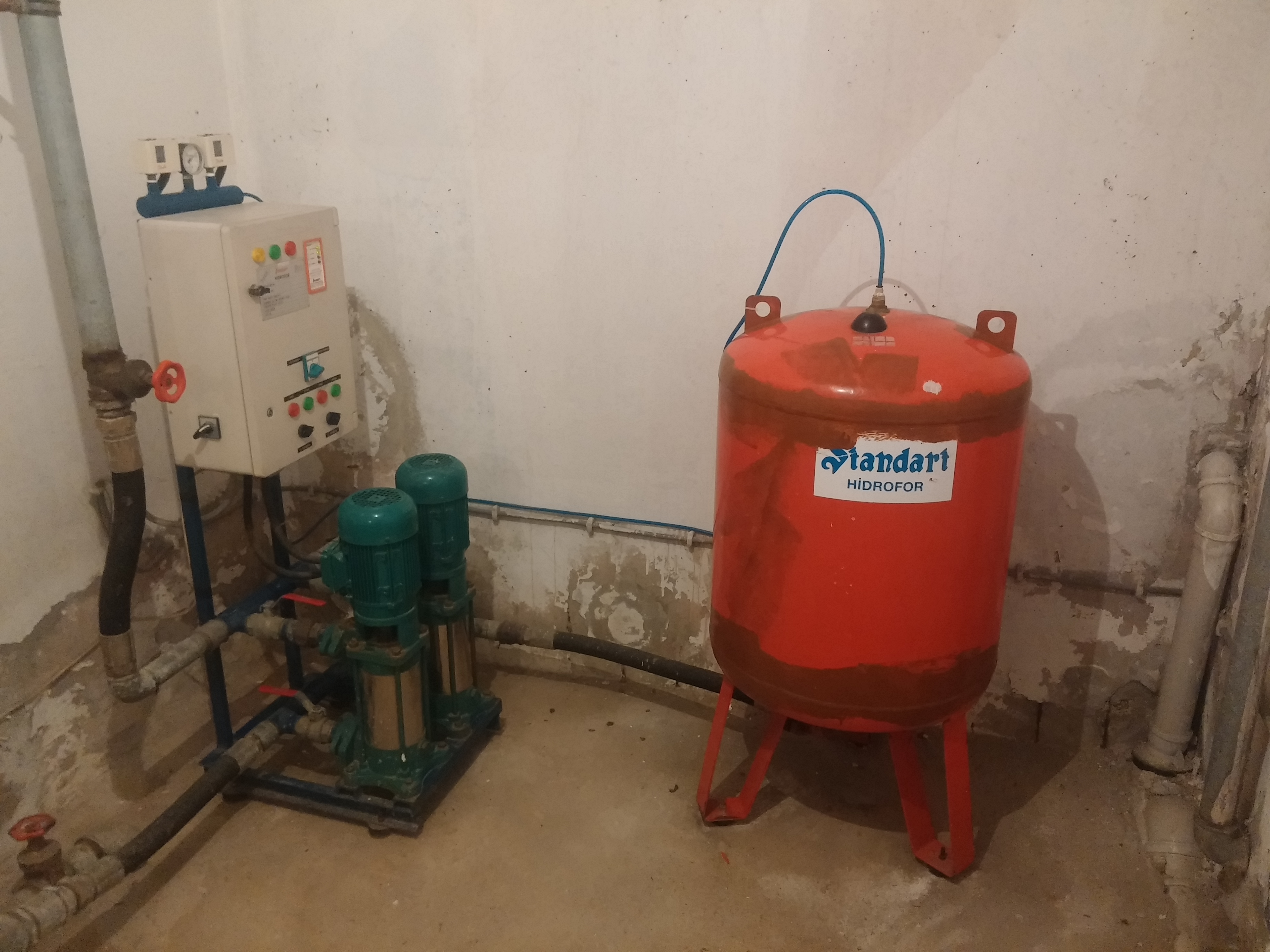 SU ŞEBEKESİNDE DONMALAR BAŞLADI